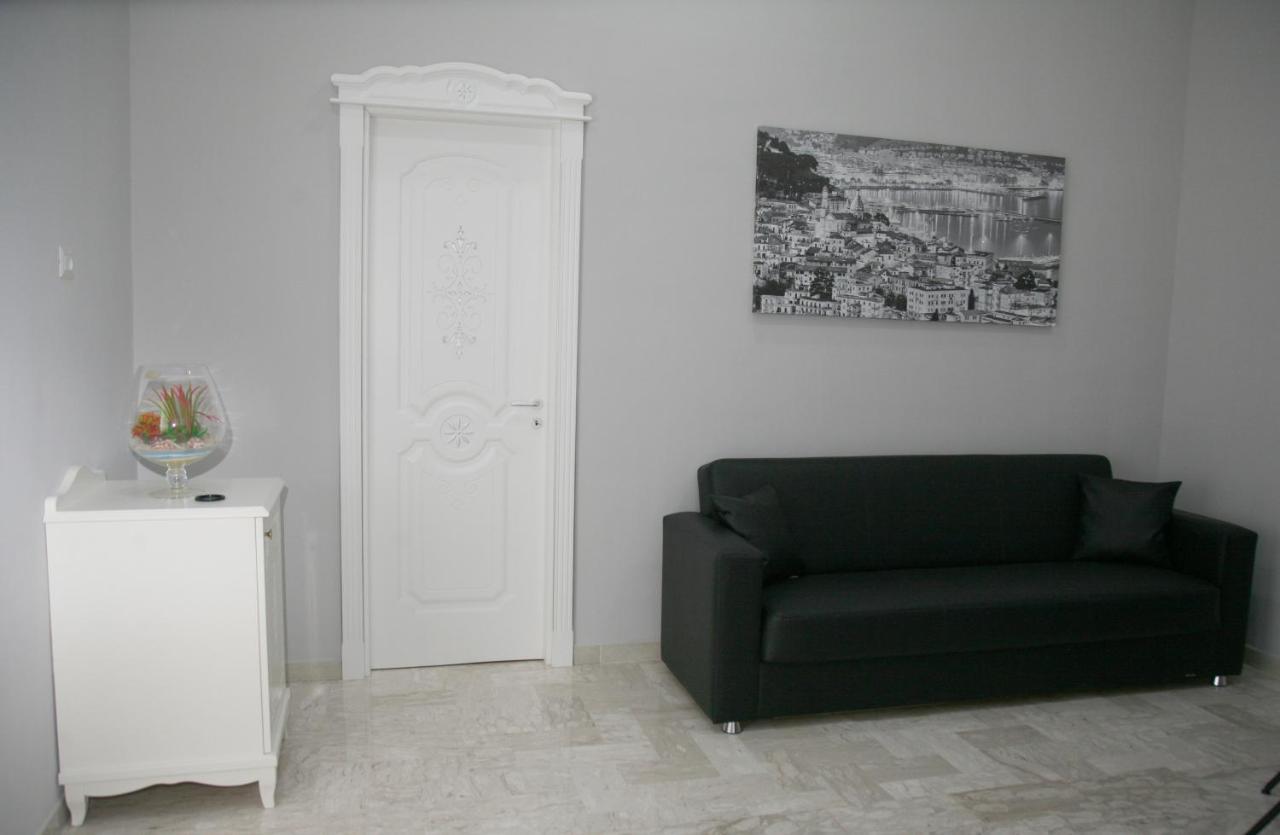 Gold94 Bed and Breakfast Νάπολη Εξωτερικό φωτογραφία