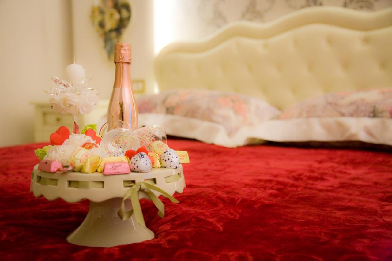 Gold94 Bed and Breakfast Νάπολη Εξωτερικό φωτογραφία