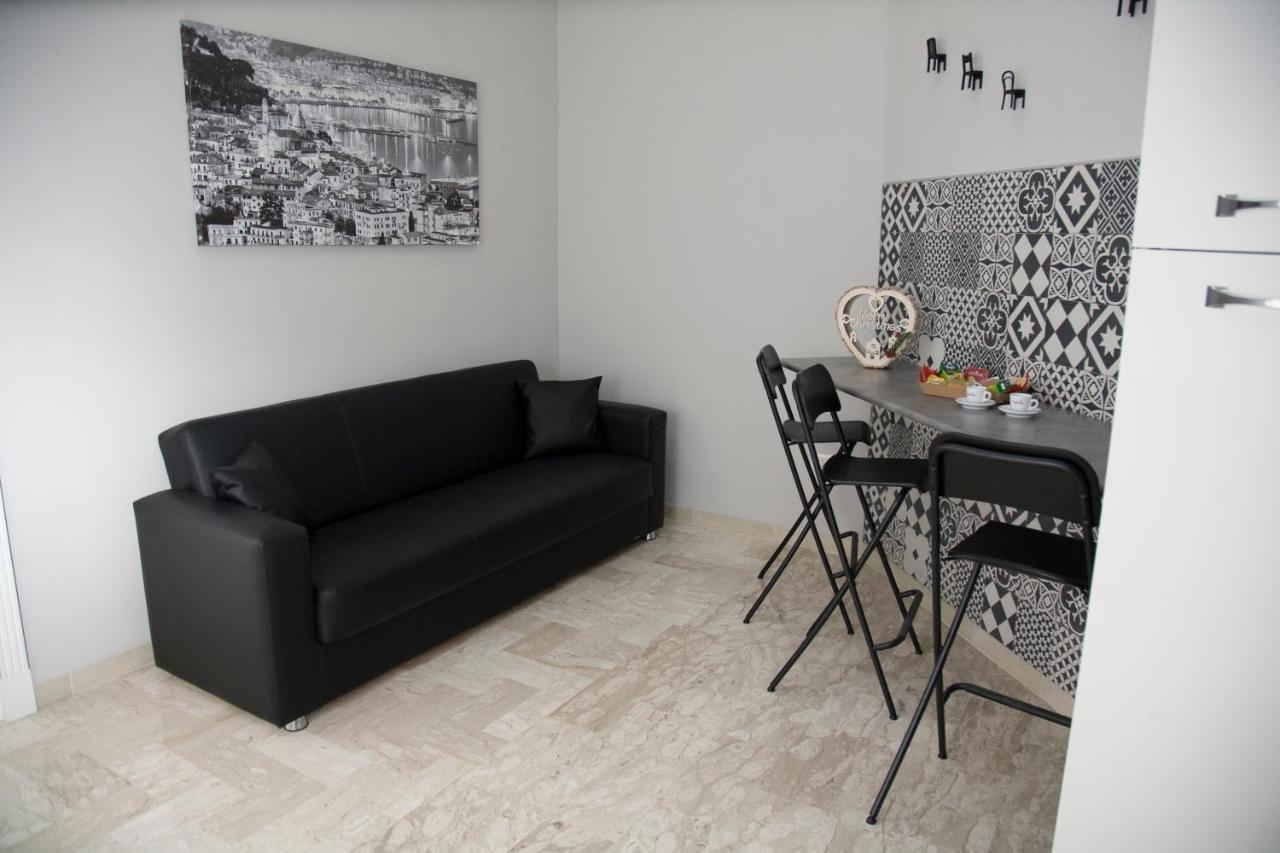 Gold94 Bed and Breakfast Νάπολη Εξωτερικό φωτογραφία