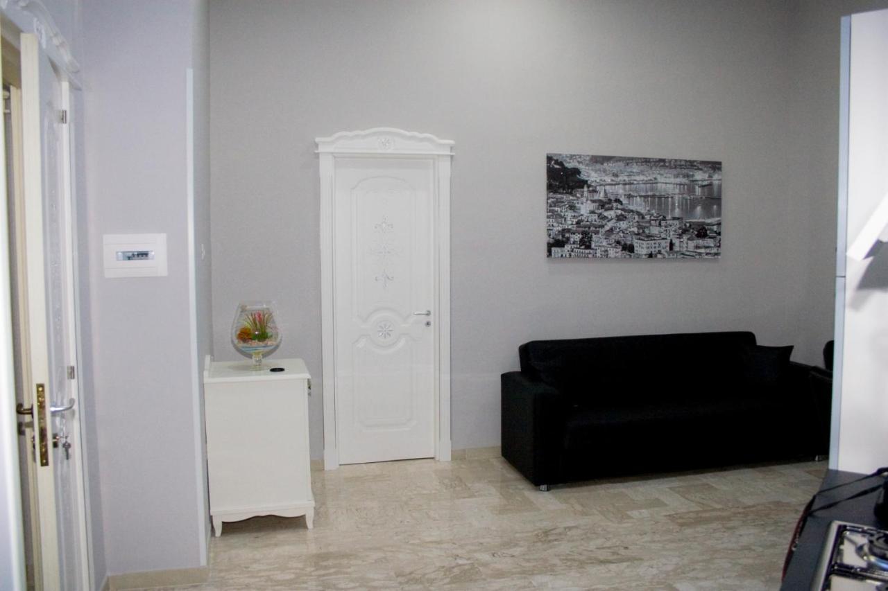 Gold94 Bed and Breakfast Νάπολη Εξωτερικό φωτογραφία
