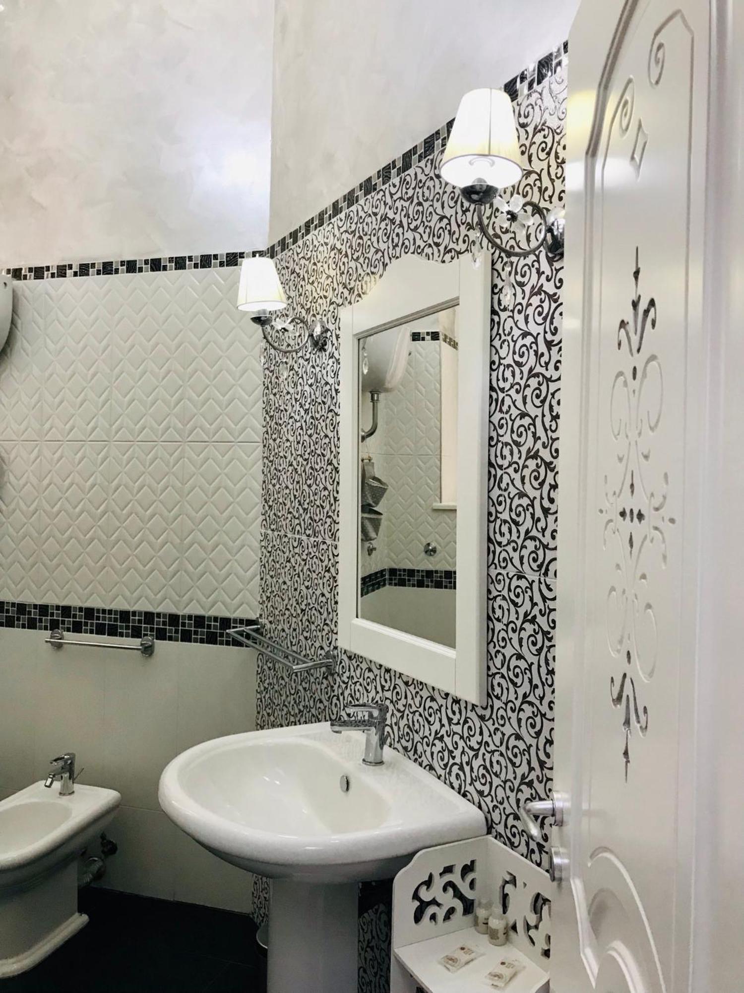 Gold94 Bed and Breakfast Νάπολη Εξωτερικό φωτογραφία