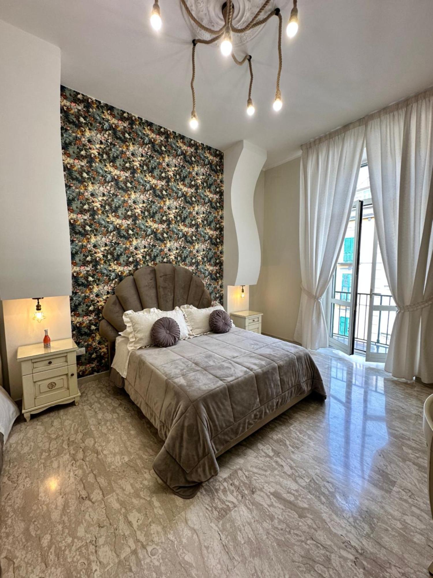 Gold94 Bed and Breakfast Νάπολη Εξωτερικό φωτογραφία