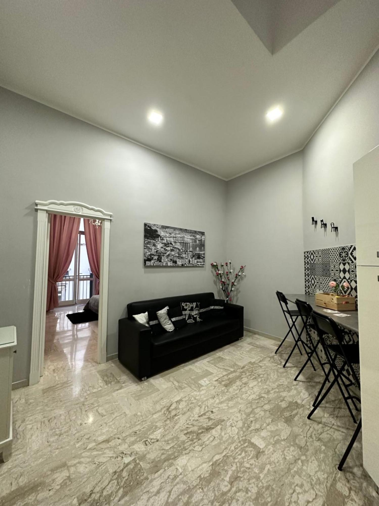 Gold94 Bed and Breakfast Νάπολη Εξωτερικό φωτογραφία